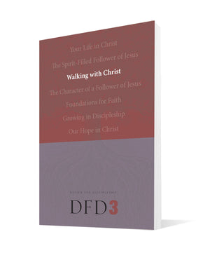 Walking with Christ (Design for Discipleship) [Paperback] The Navigators